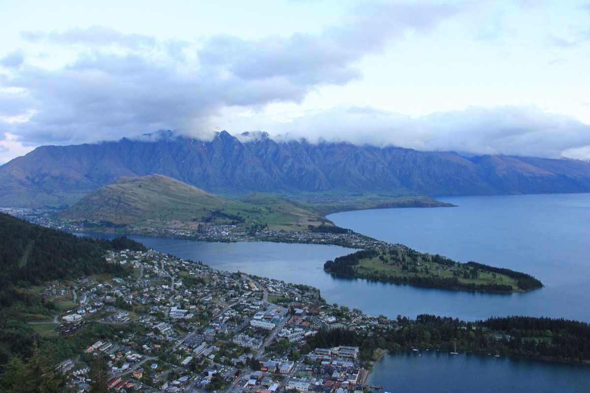 Queenstown from the Skyline viewing deck, looking over town, the Gardens peninsula and the Frankton Arm toward the Remarkables